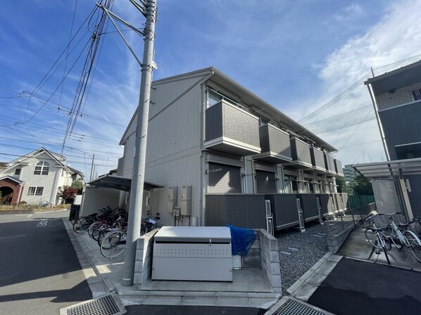 メゾン ド プランドールの物件外観写真